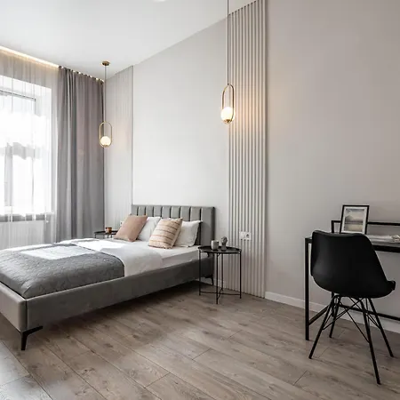 по вул менцинського 6 *