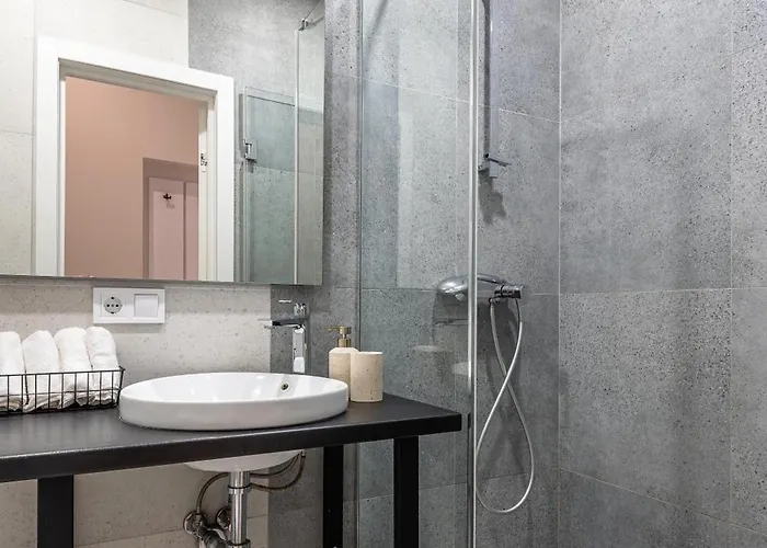 по вул менцинського 6 Apartament *