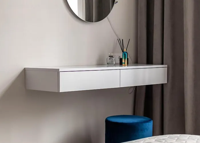 по вул менцинського 6 *